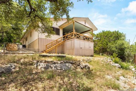 632 Lake Forrest Canyon Lake TX 78133