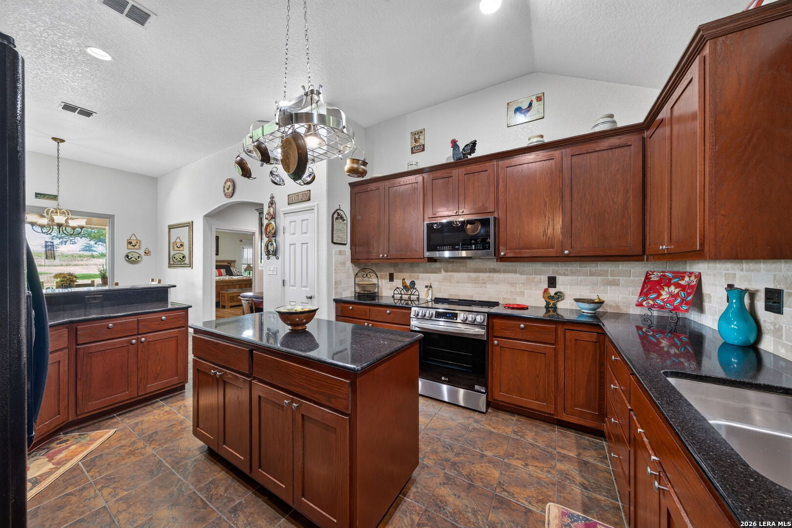 351 Rosewood Drive La Vernia TX 78121