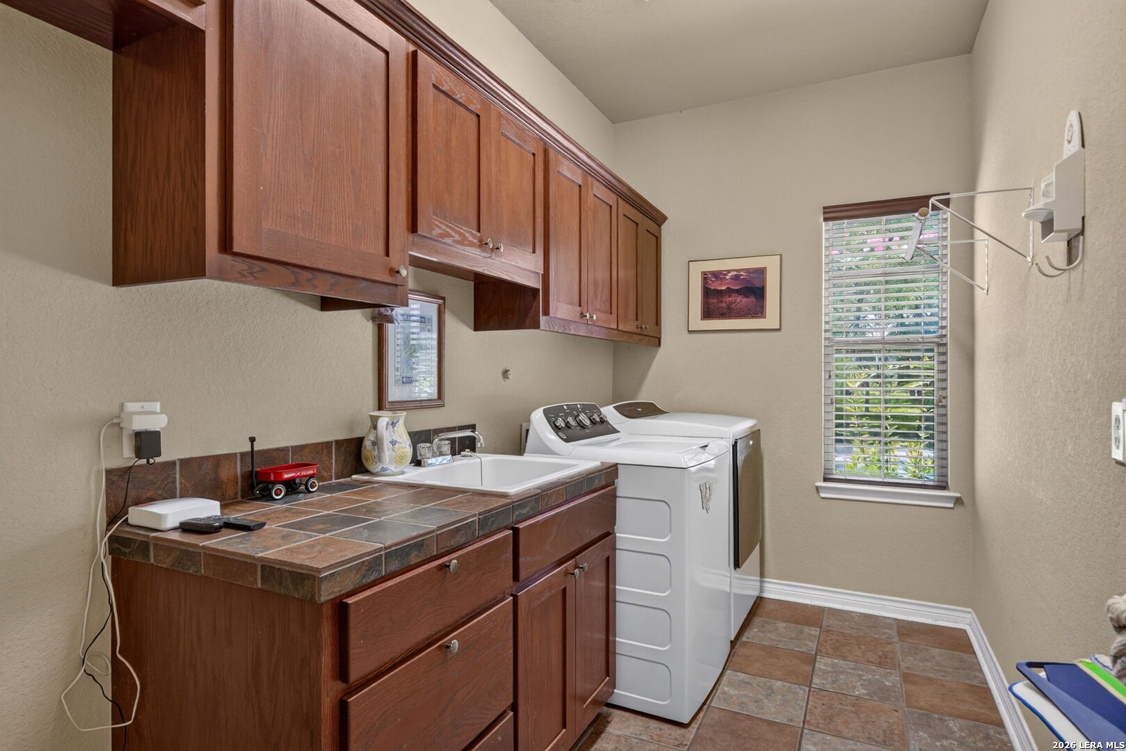 351 Rosewood Drive La Vernia TX 78121