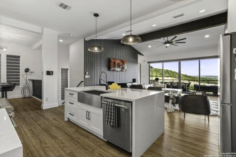 7218 Terra Falls San Antonio TX 78256