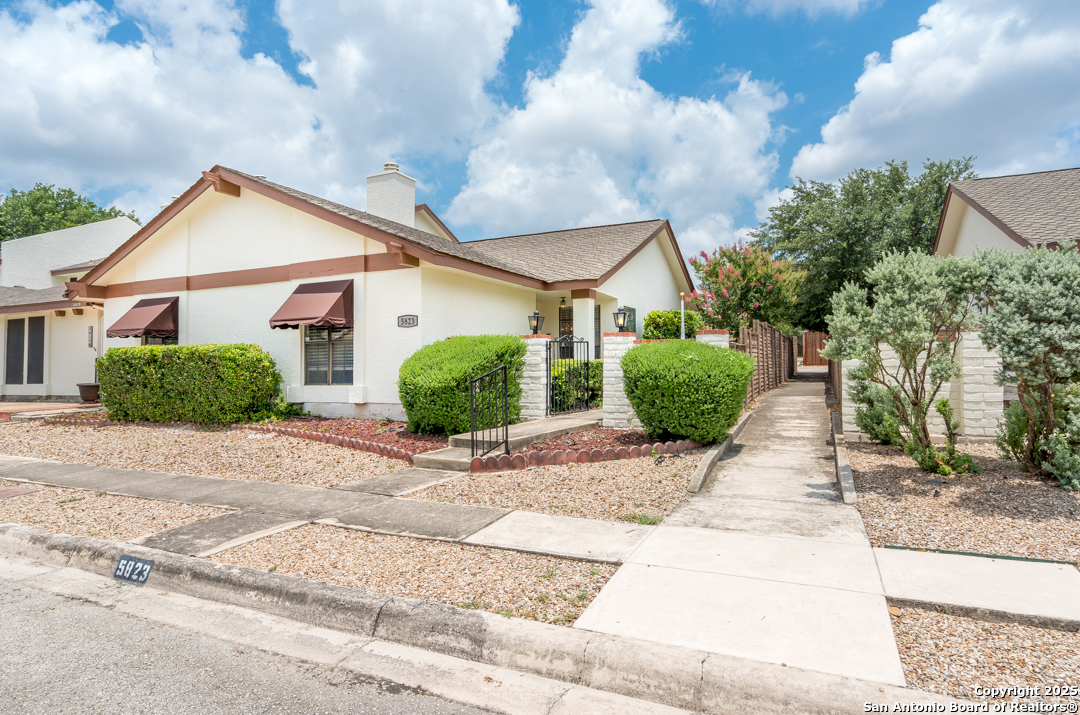 5823 Archwood San Antonio TX 78239