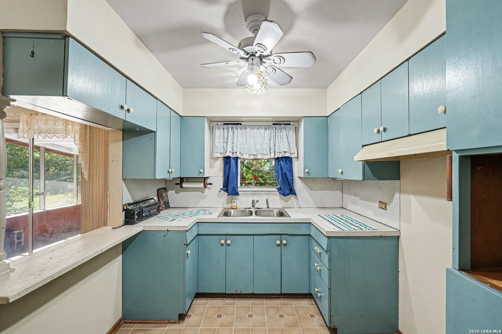 1502 Montview San Antonio TX 78213