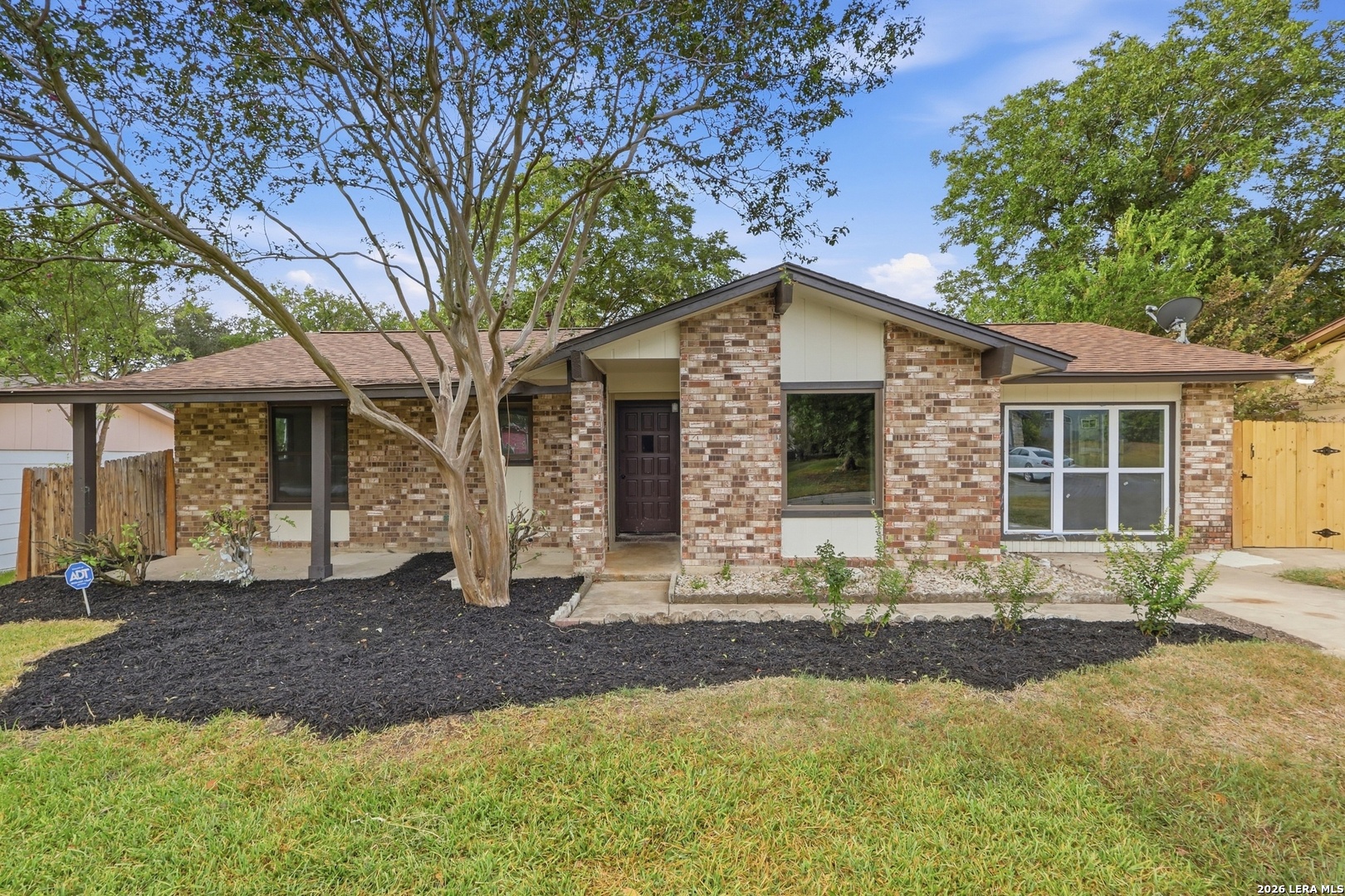 7806 Oak Forest Drive Live Oak TX 78233
