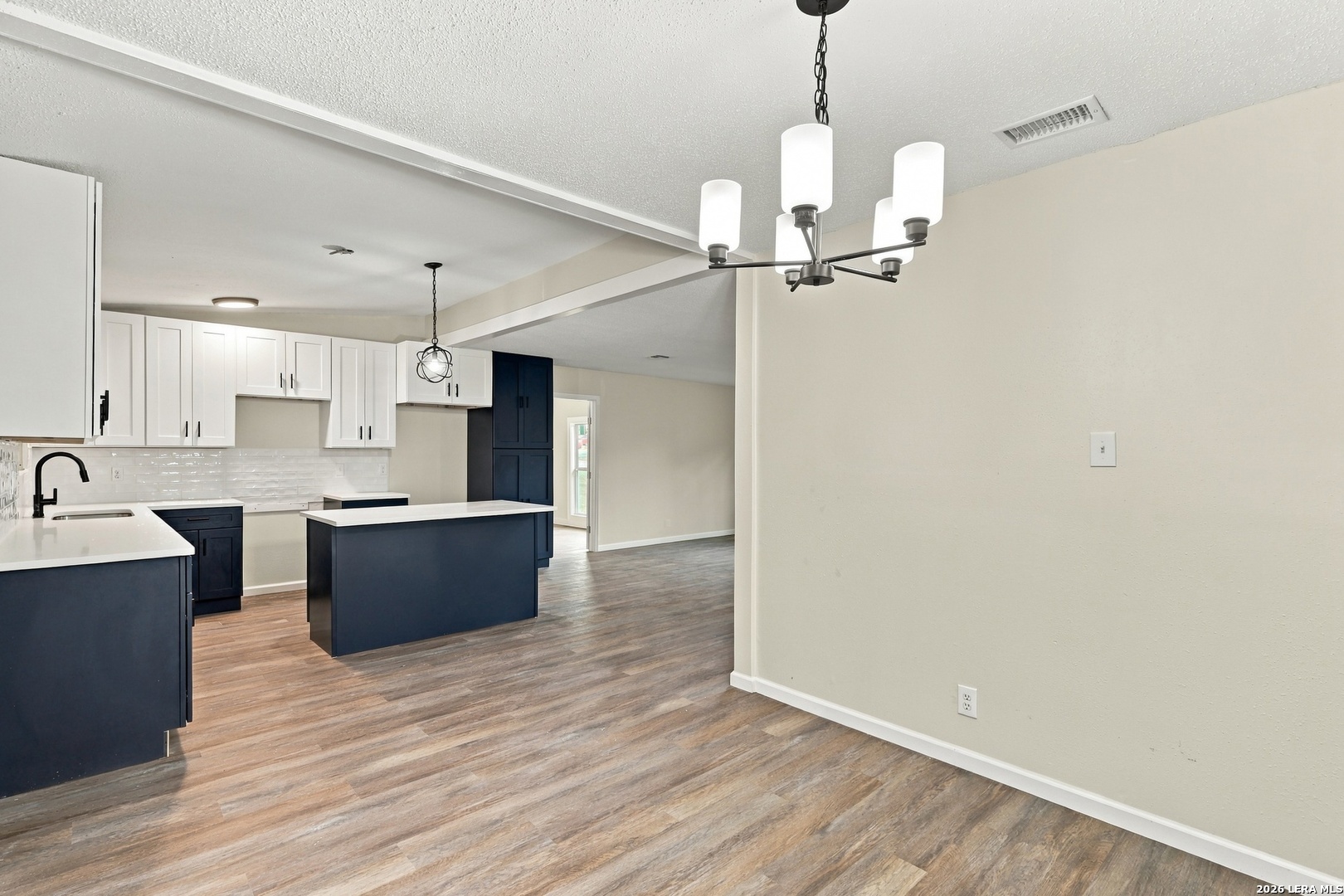 7806 Oak Forest Drive Live Oak TX 78233