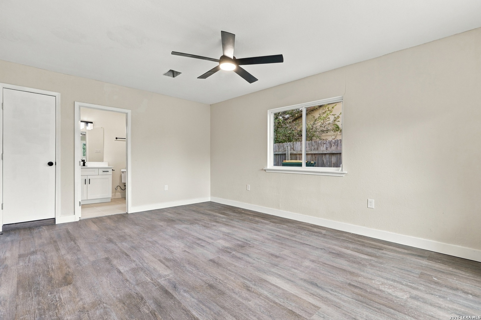 7806 Oak Forest Drive Live Oak TX 78233