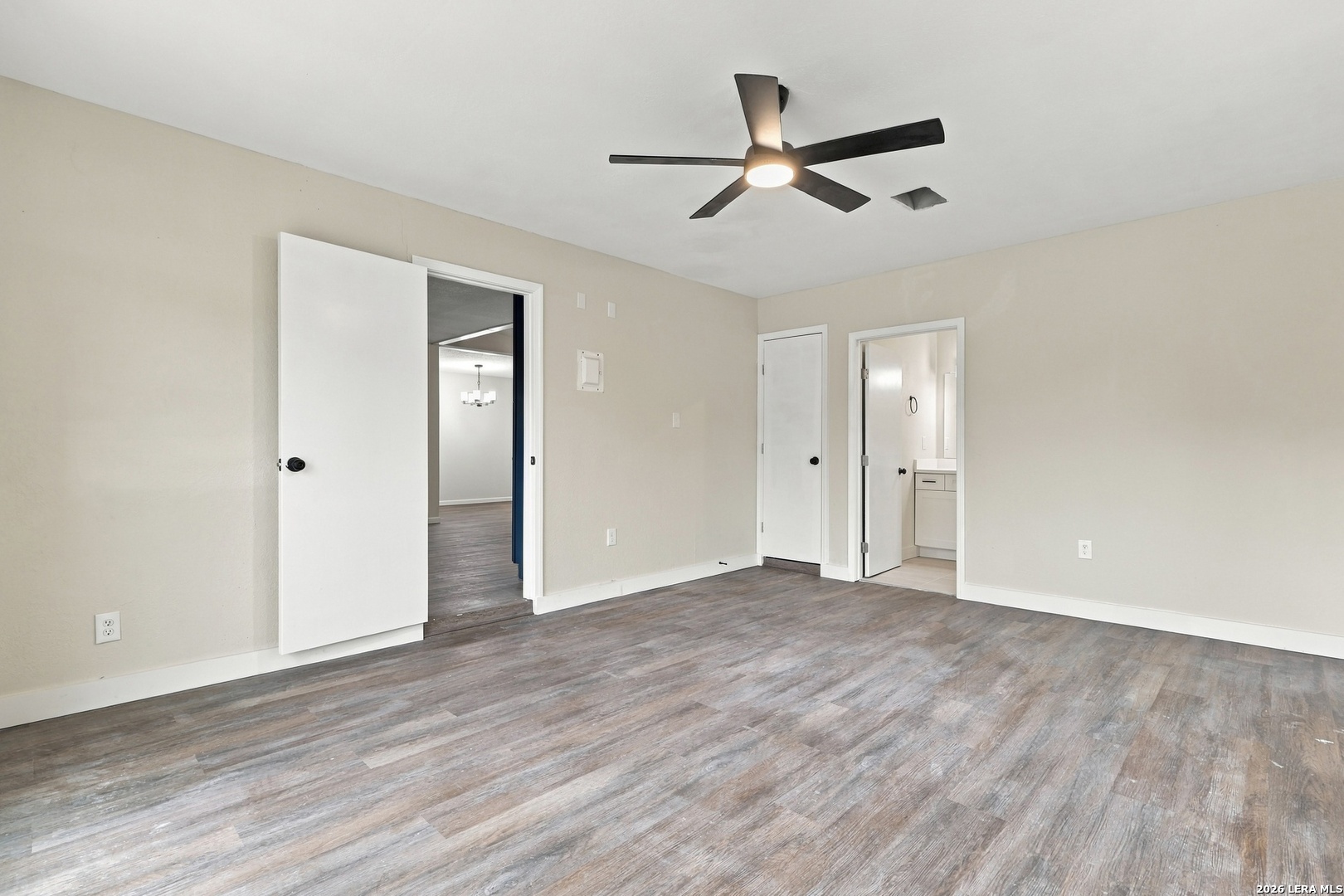 7806 Oak Forest Drive Live Oak TX 78233