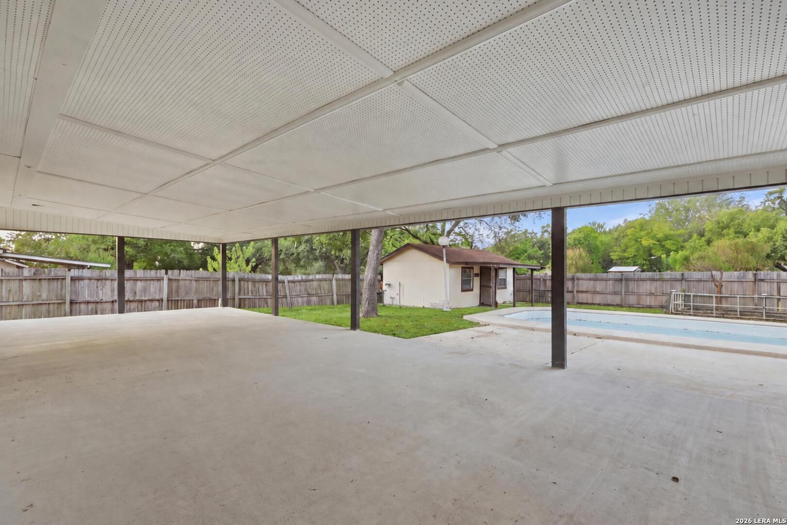 7806 Oak Forest Drive Live Oak TX 78233