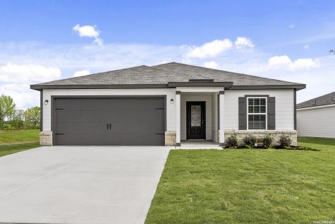 16166 Farmer Lytle TX 78052