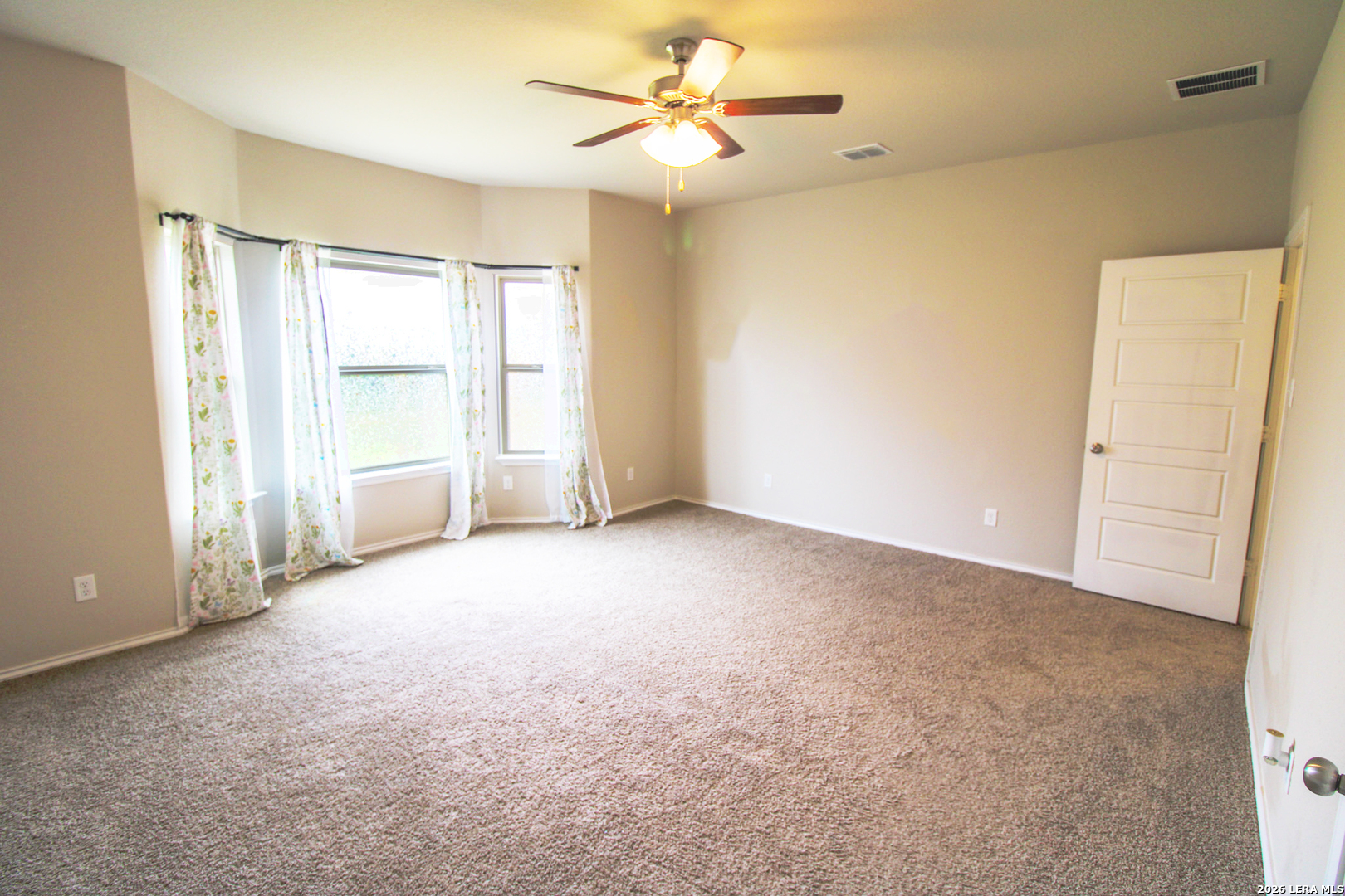 4705 Cambridge Park Converse TX 78109