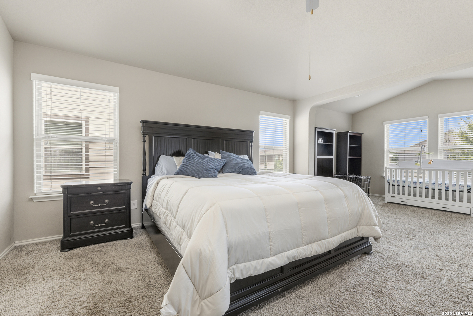 8718 Finlandia Rock San Antonio TX 78251