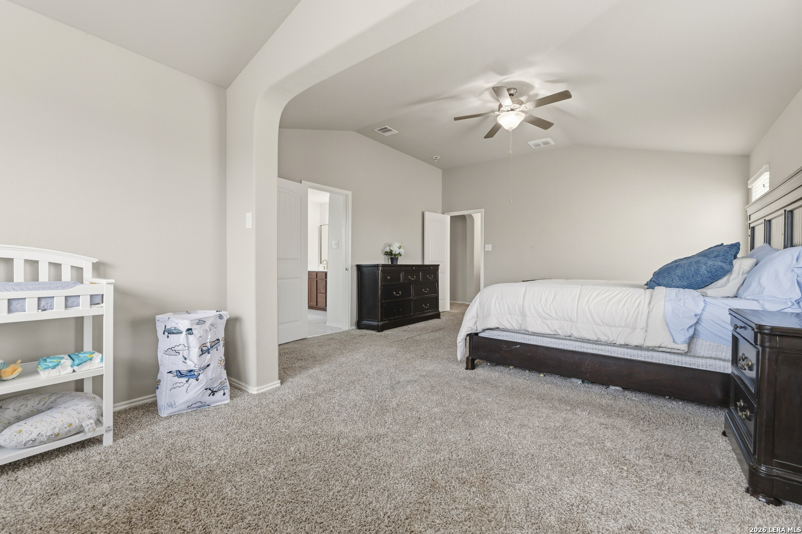 8718 Finlandia Rock San Antonio TX 78251