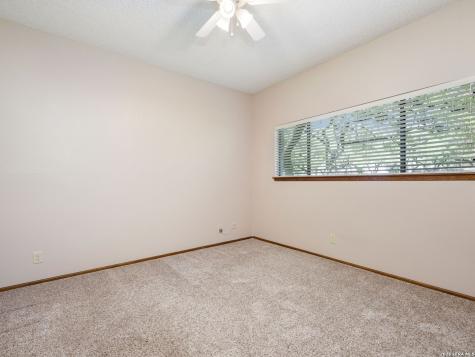 200 Garrapata Lane Hollywood Park TX 78232