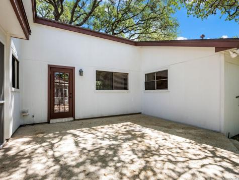 200 Garrapata Lane Hollywood Park TX 78232