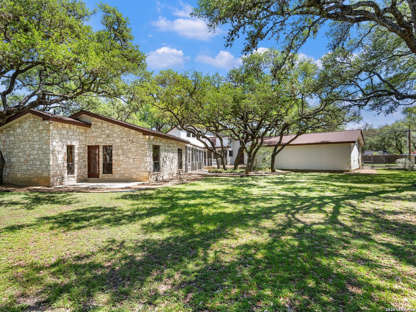200 Garrapata Lane Hollywood Park TX 78232