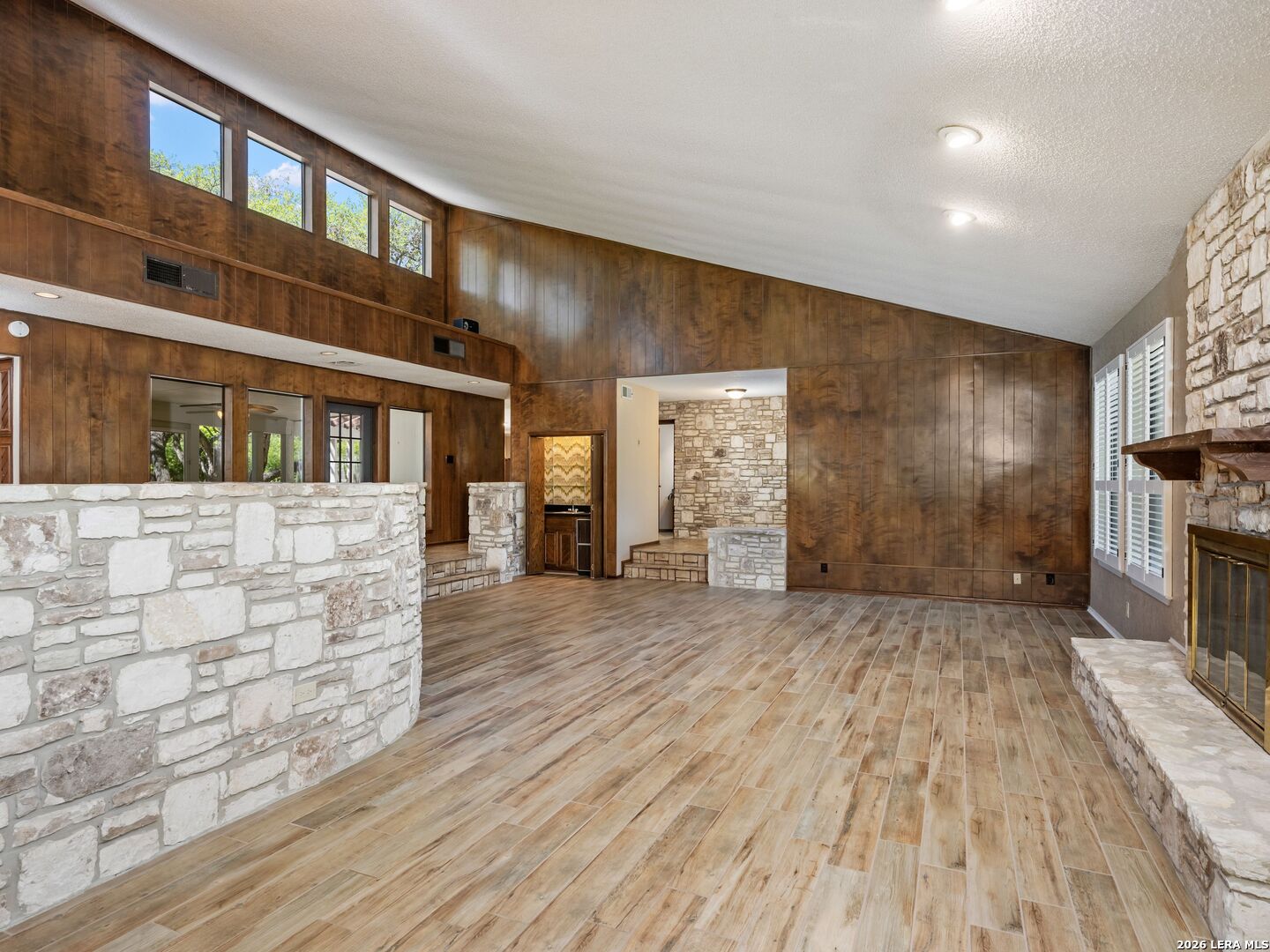 200 Garrapata Lane Hollywood Park TX 78232