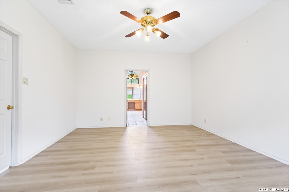 6815 Waxachie Way San Antonio TX 78256