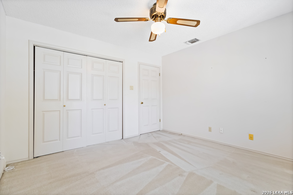 6815 Waxachie Way San Antonio TX 78256