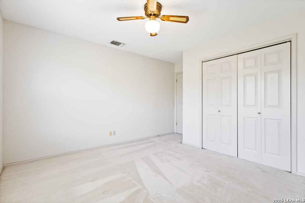 6815 Waxachie Way San Antonio TX 78256