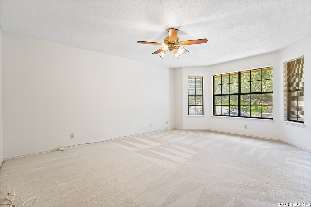 6815 Waxachie Way San Antonio TX 78256