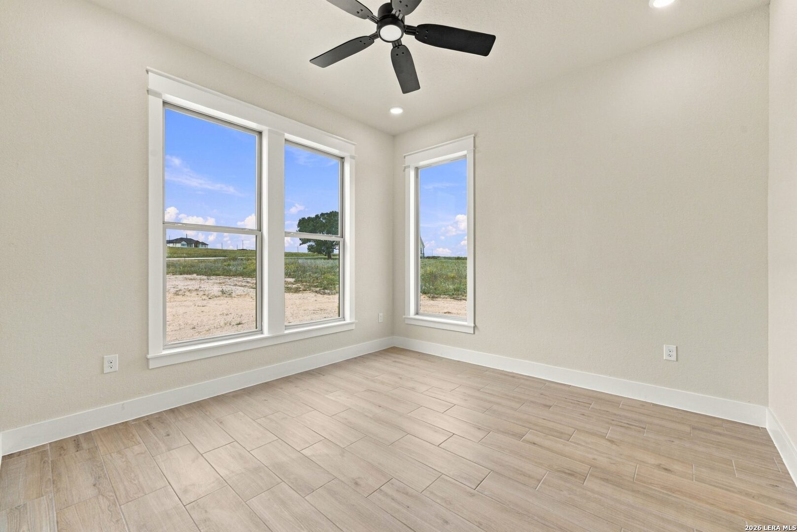 120 Pioneer Drive La Vernia TX 78121