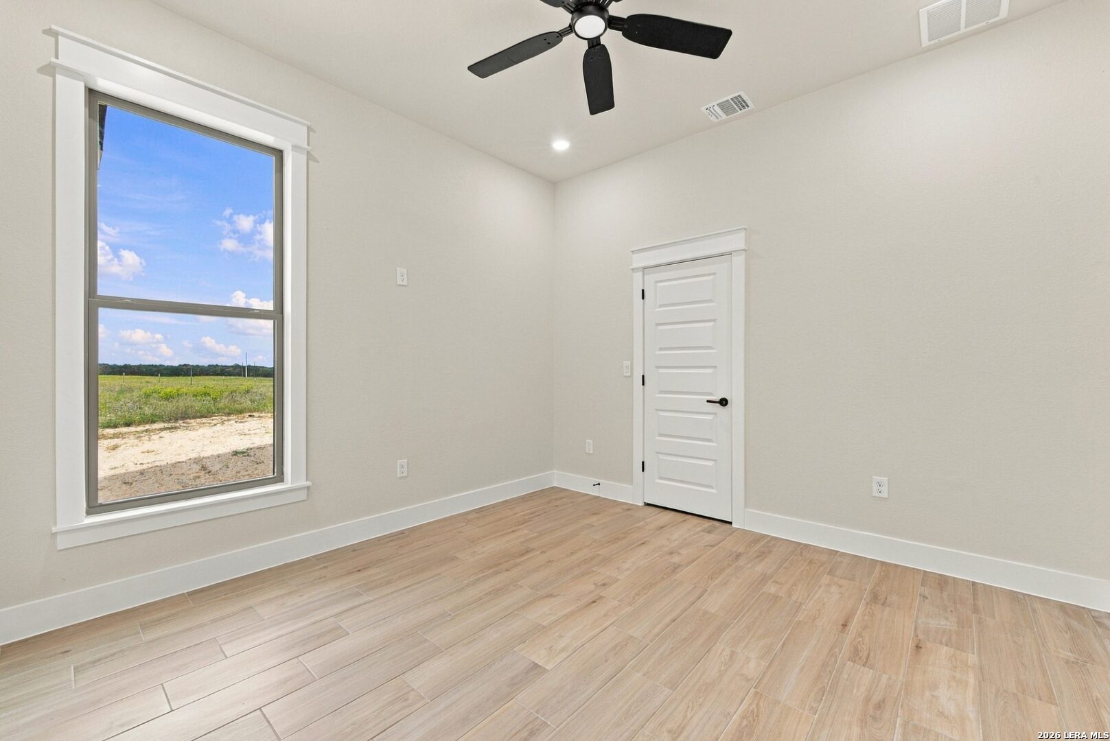 120 Pioneer Drive La Vernia TX 78121