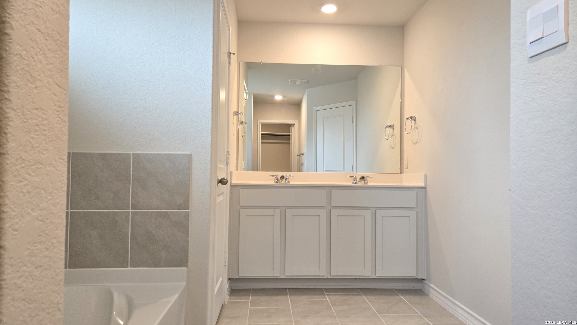 4911 Theralite Trail San Antonio TX 78253