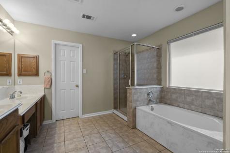 47 Ferris Creek San Antonio TX 78254