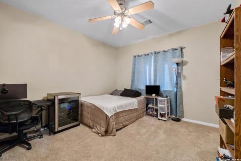 47 Ferris Creek San Antonio TX 78254