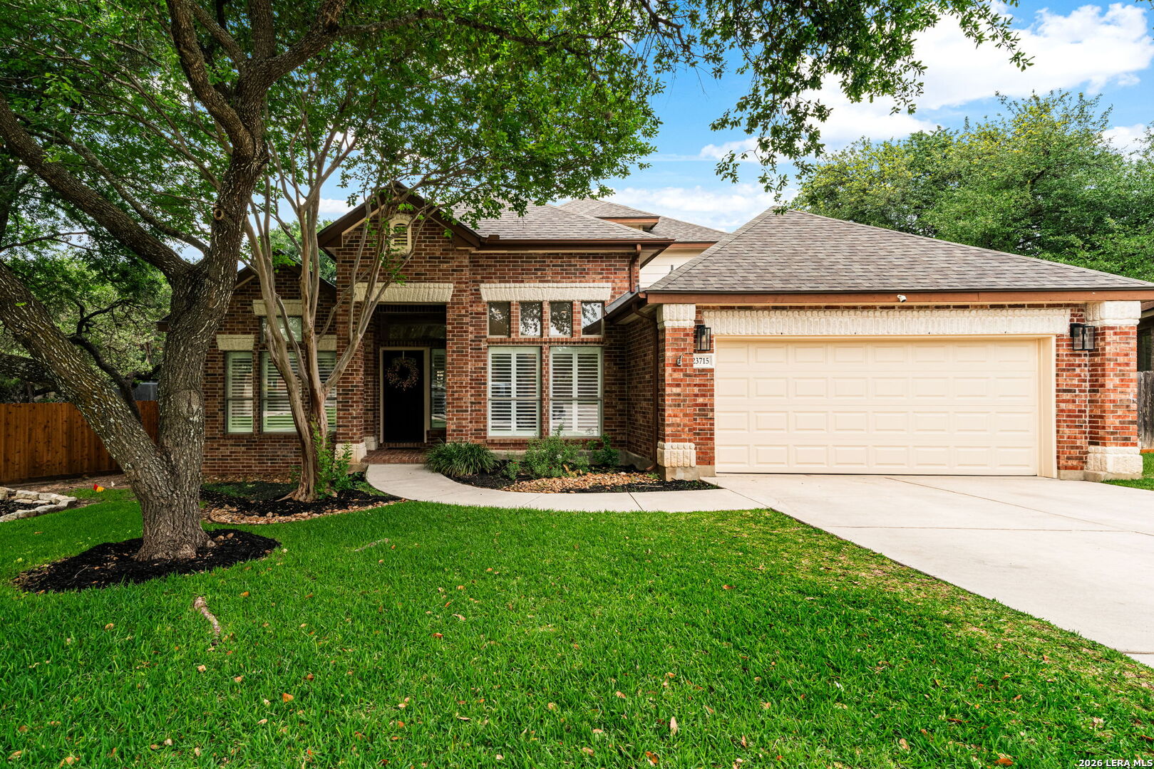 23715 Legend Knoll San Antonio TX 78260