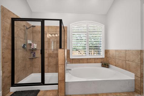 23715 Legend Knoll San Antonio TX 78260