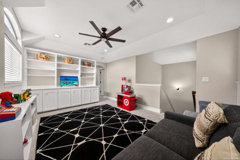 23715 Legend Knoll San Antonio TX 78260