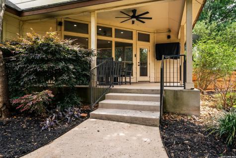 23715 Legend Knoll San Antonio TX 78260