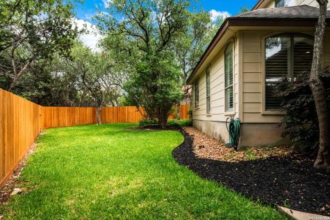 23715 Legend Knoll San Antonio TX 78260