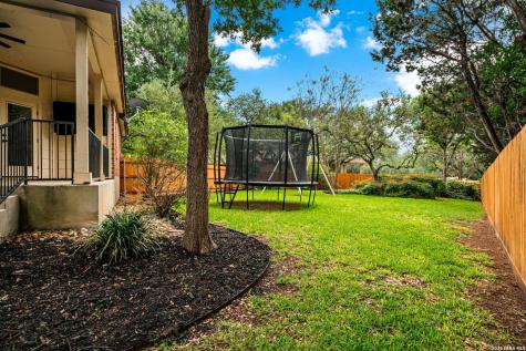23715 Legend Knoll San Antonio TX 78260