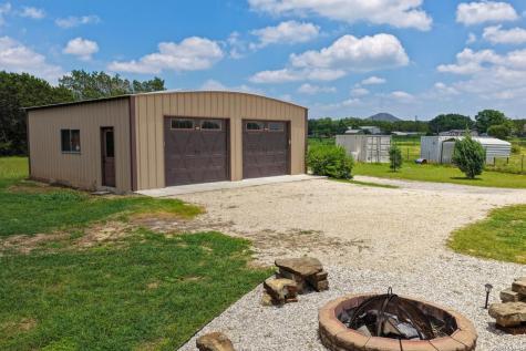 1355 Broad Oak Drive Bandera TX 78003