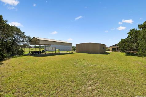 1355 Broad Oak Drive Bandera TX 78003