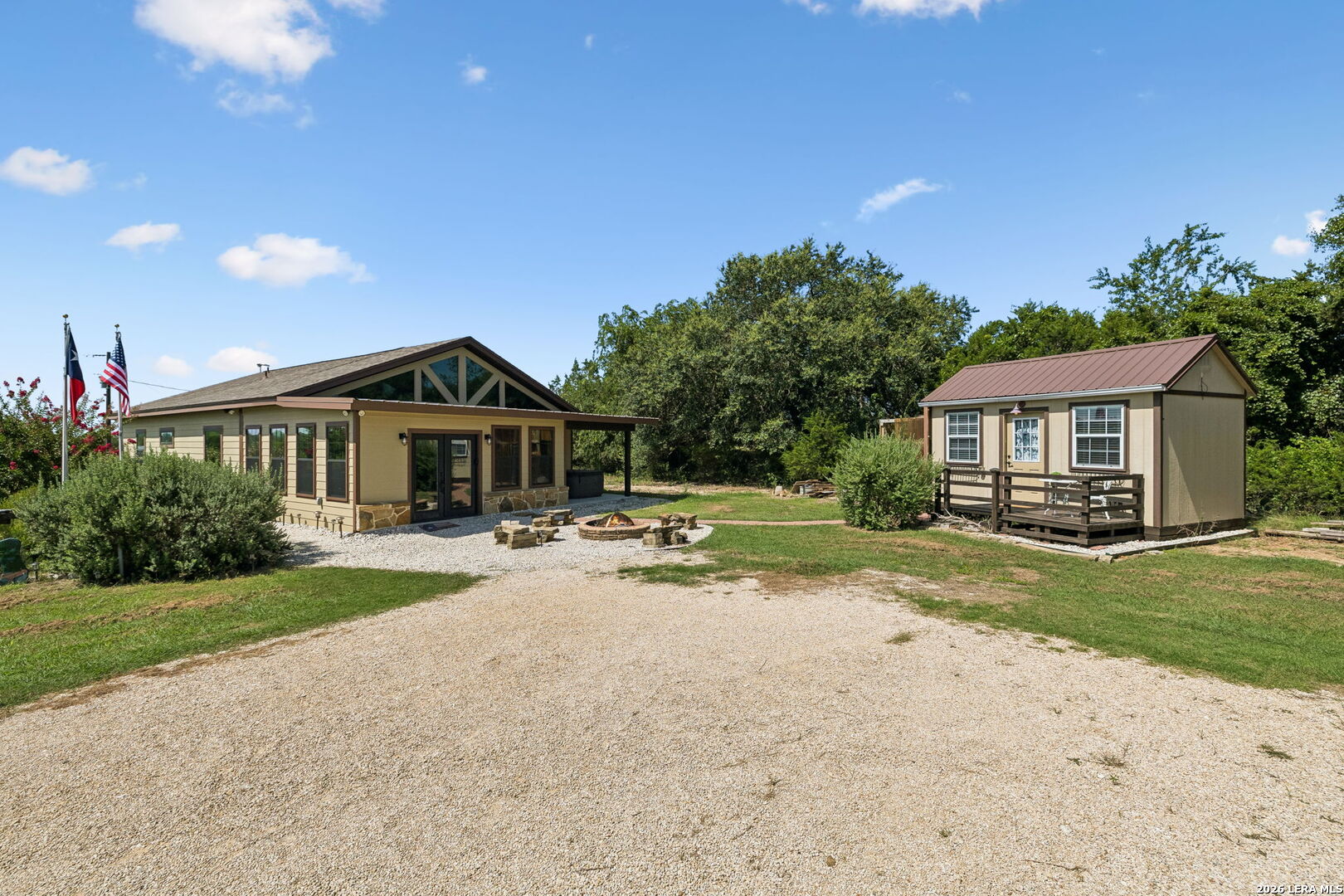 1355 Broad Oak Drive Bandera TX 78003