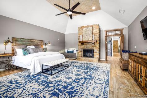871 Chimney Valley Road Blanco TX 78606