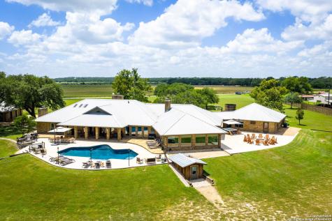 871 Chimney Valley Road Blanco TX 78606