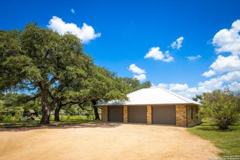 871 Chimney Valley Road Blanco TX 78606