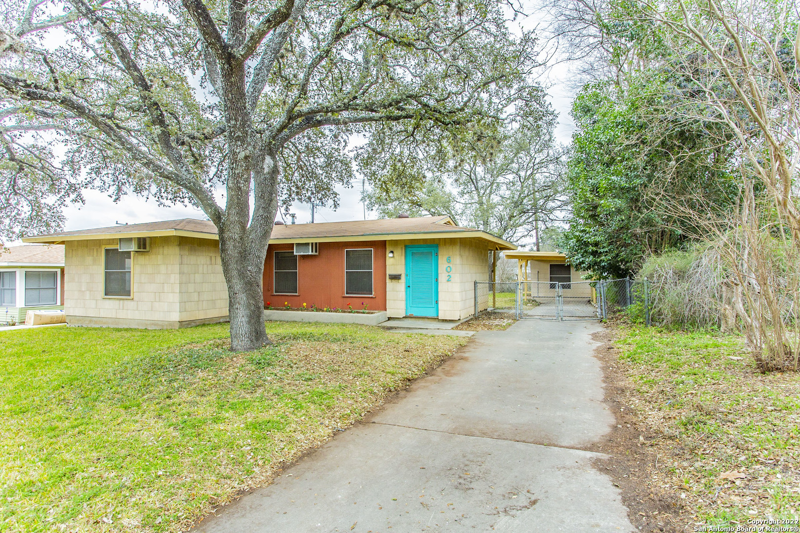 602 Byrnes Drive San Antonio TX 78209