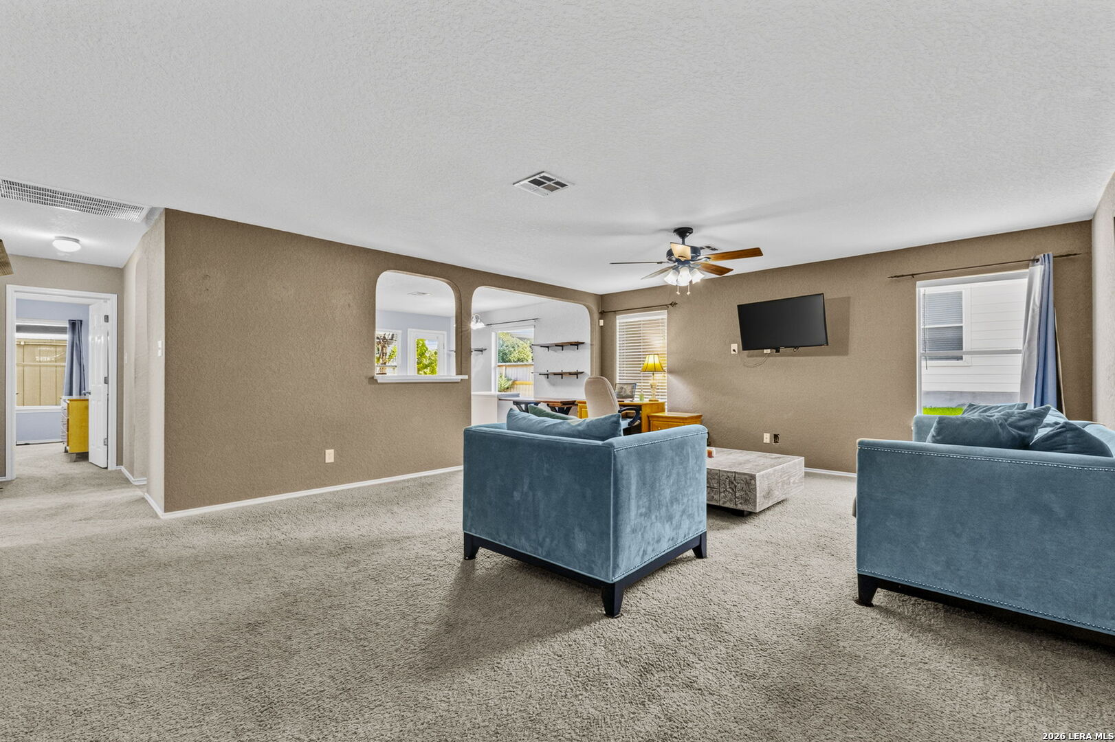 727 Eagles Glen Schertz TX 78108