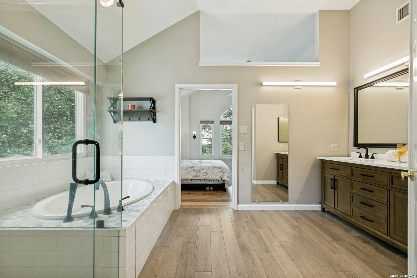 18019 Summer Knoll San Antonio TX 78258