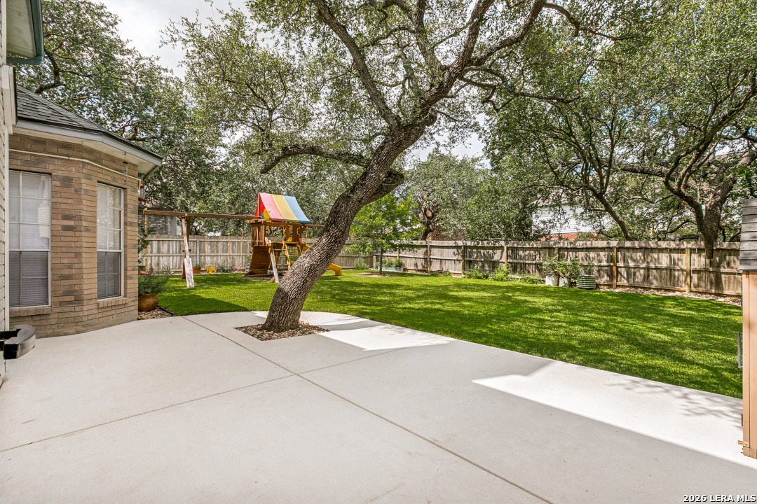 18019 Summer Knoll San Antonio TX 78258