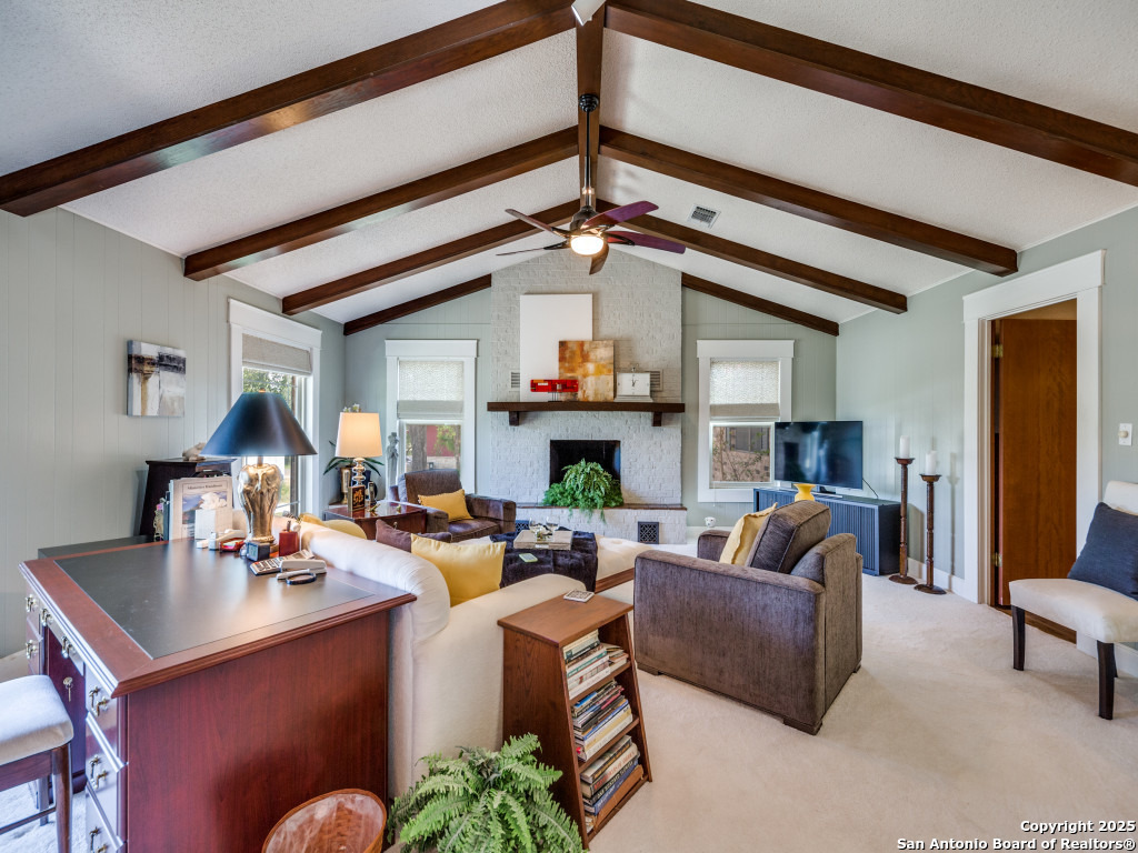 135 Manor Comfort TX 78013