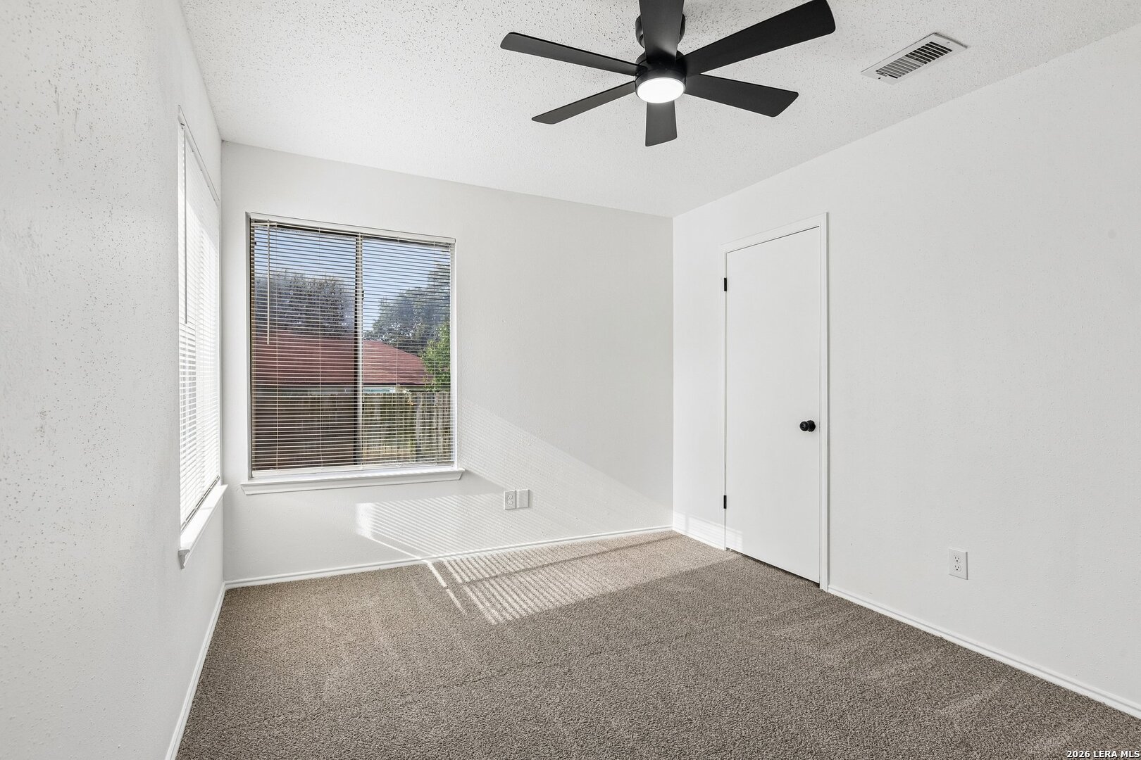 7604 Forest Moon Live Oak TX 78233
