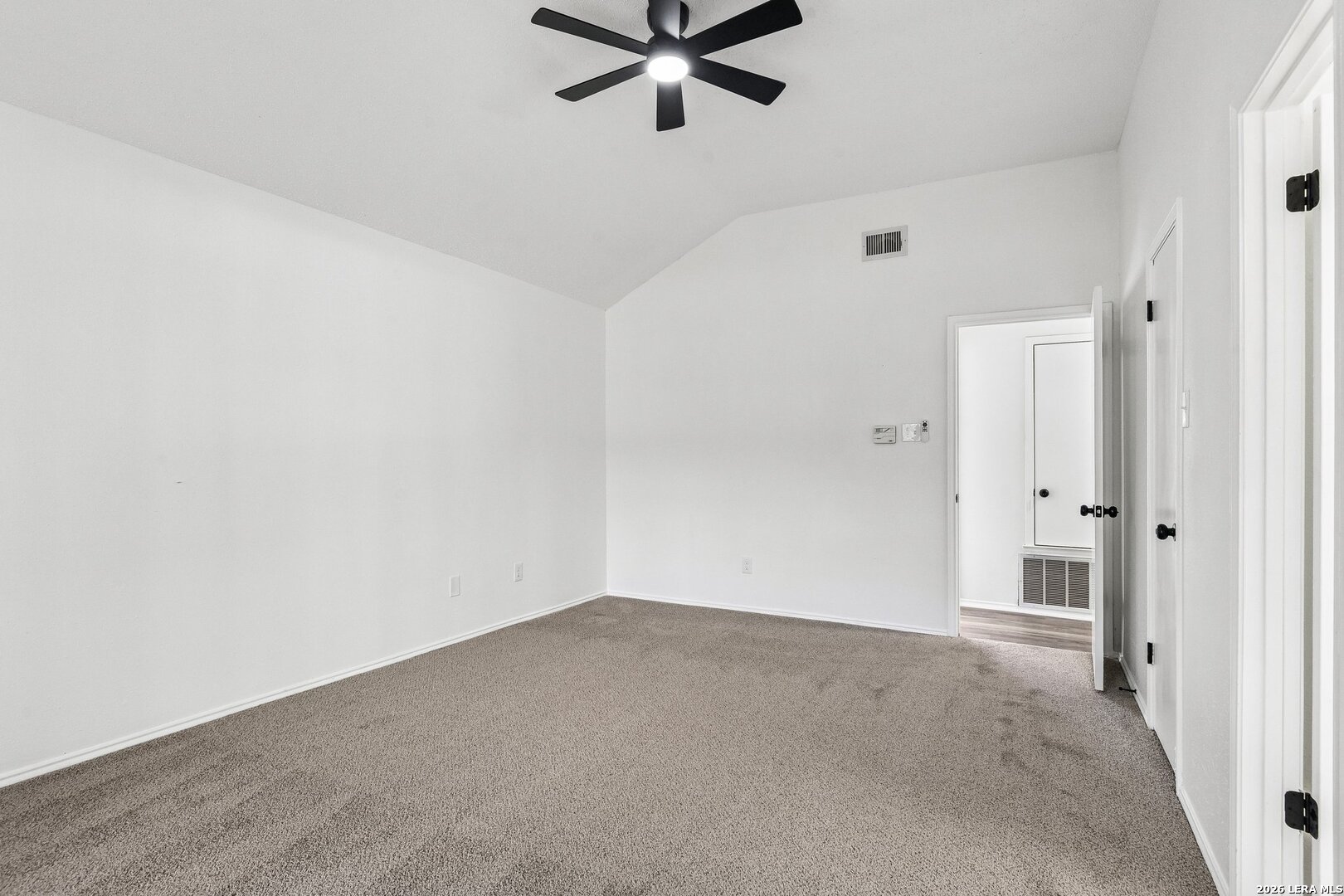 7604 Forest Moon Live Oak TX 78233