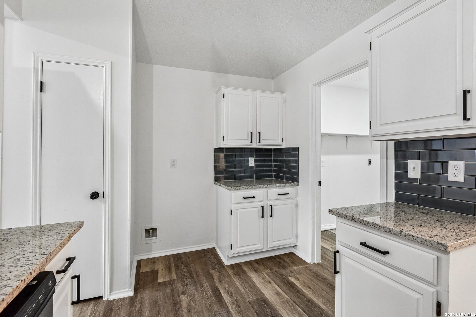 7604 Forest Moon Live Oak TX 78233