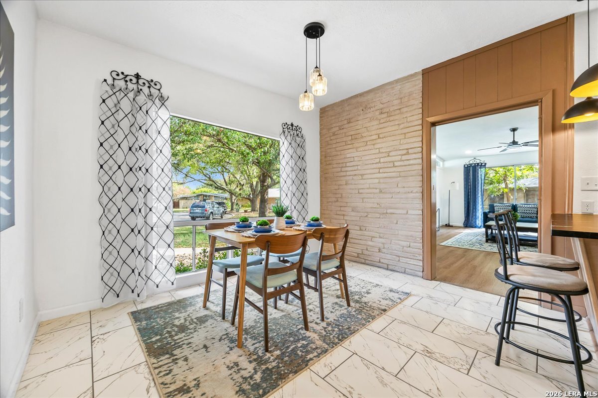 8304 Laurelhurst Drive San Antonio TX 78209