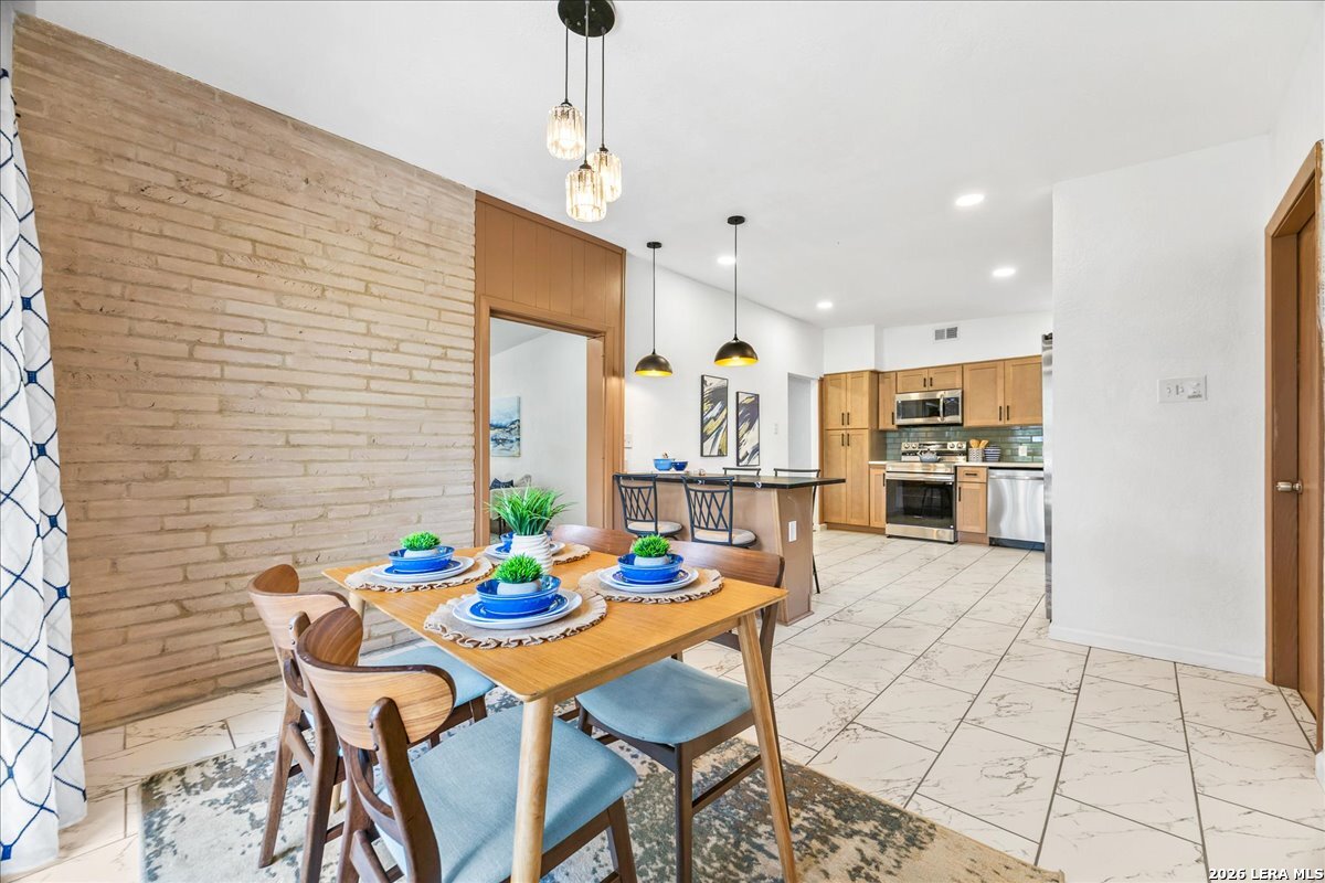 8304 Laurelhurst Drive San Antonio TX 78209